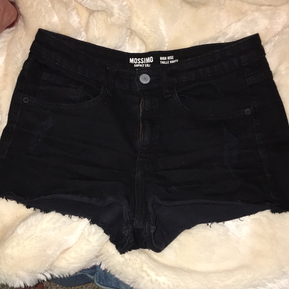 Black high waisted shorts